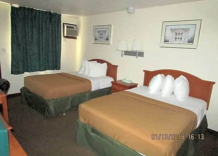Motel Western - River 2*